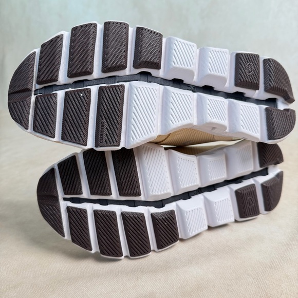 On Running Cloud X 3 Women’s 7.5 Savannah Frost Training Shoes w/ Box - Picture 11 of 16